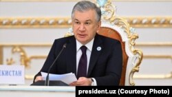 Prezident Shavkat Mirziyoyev.