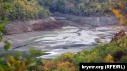 Изобильненское водохранилище, которое снабжает водой Алушту, архивное фото