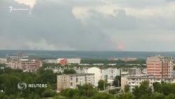 Россия: взрывы боеприпасов на военном складе в Красноярском крае (видео)