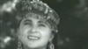 Gavhar Matyoqubova "Lazgi" raqsini 1967 - yilda "Komiljon Otaniyozov kuylaydi" filmida ijro qilib, bir kunda Markaziy Osiyoning raqs yulduziga aylangan edi - video skrinshoti