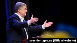 Петр Порошенко