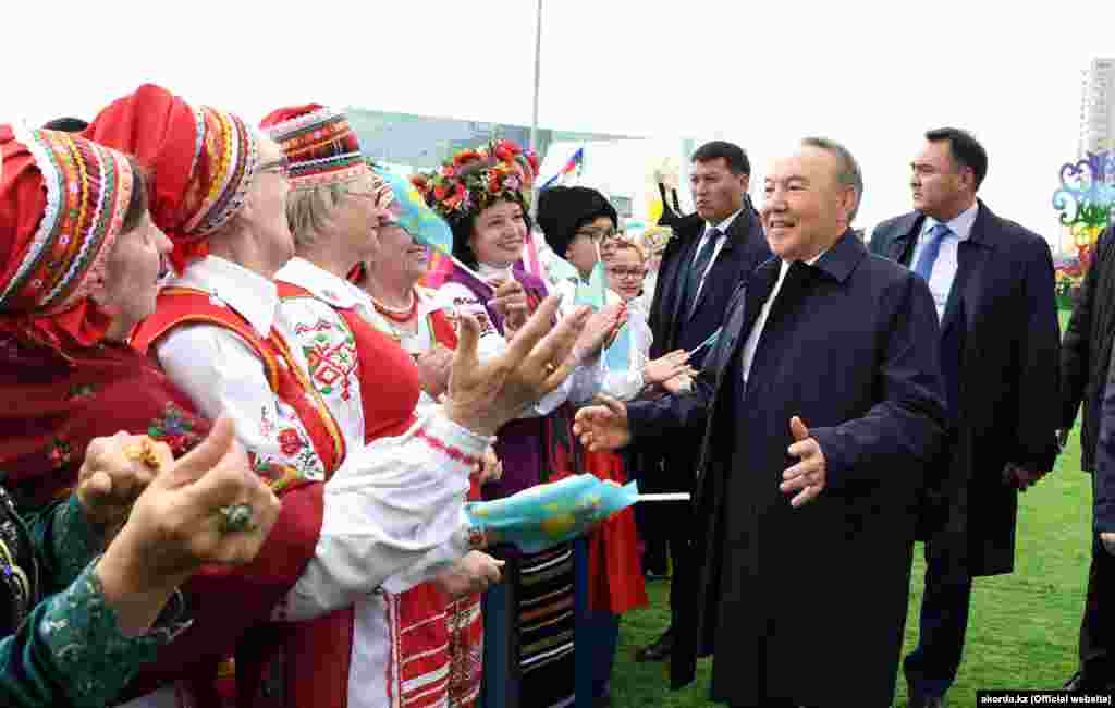 Қазақстан президенті Нұрсұлтан Назарбаев Астанадағы мерекелік шараға қатысты. 1 мамыр 2018 жыл.