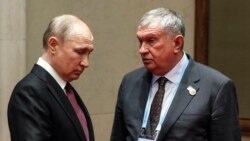 Президент России Владимир Путин и глава «Роснефти» Игорь Сечин, 2019 год