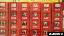 Американский напиток Coca-Cola. Иллюстративное фото